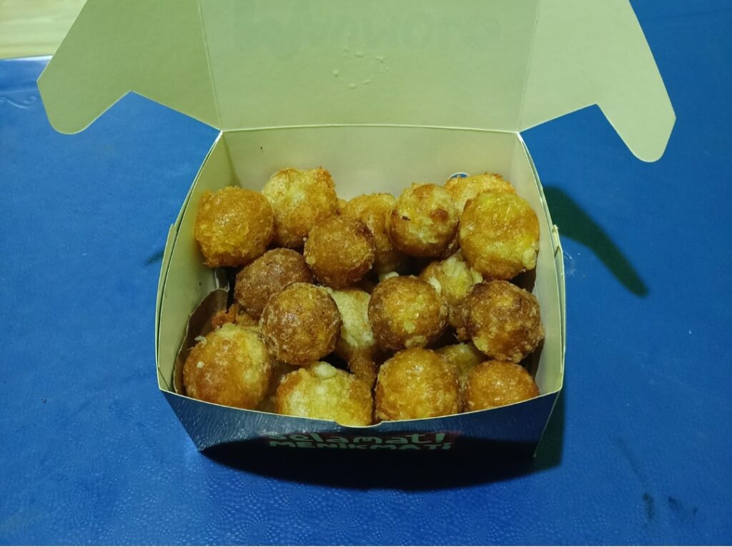 Dukungan YFMG Hidupkan Semangat UMKM Maumolo Lewat Produksi Keripik dan Getuk Goreng